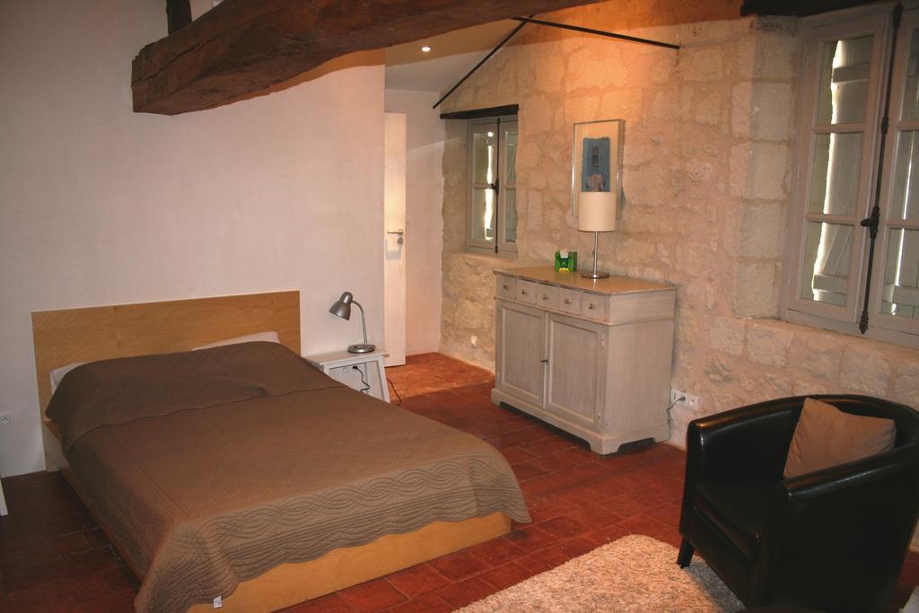 Gite Chateau De Chaintres Dampierre-sur-Loire Quarto foto